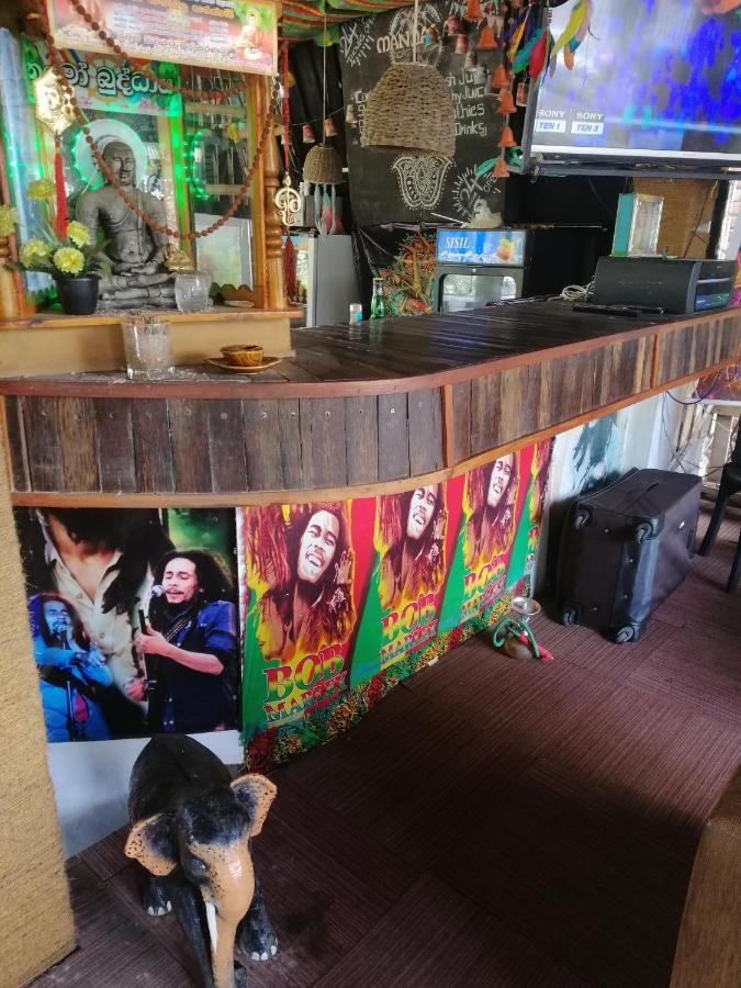Tiki bar hostel ella Eksteriør bilde